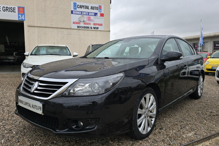 RENAULT LATITUDE