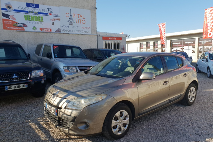 RENAULT MEGANE III BERLINE