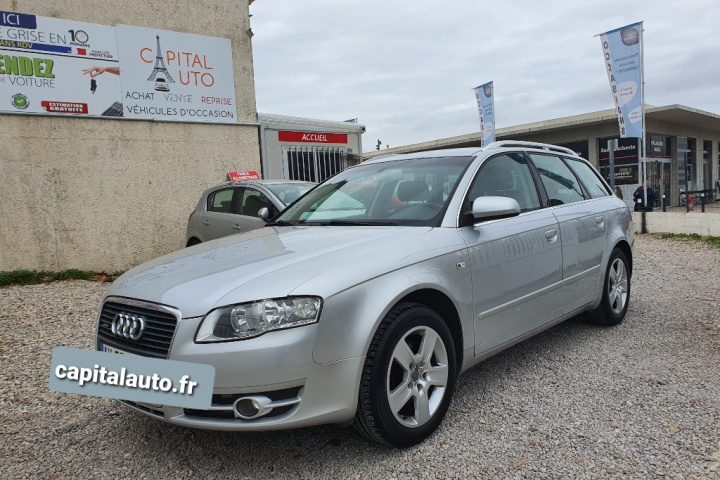 AUDI A4 AVANT