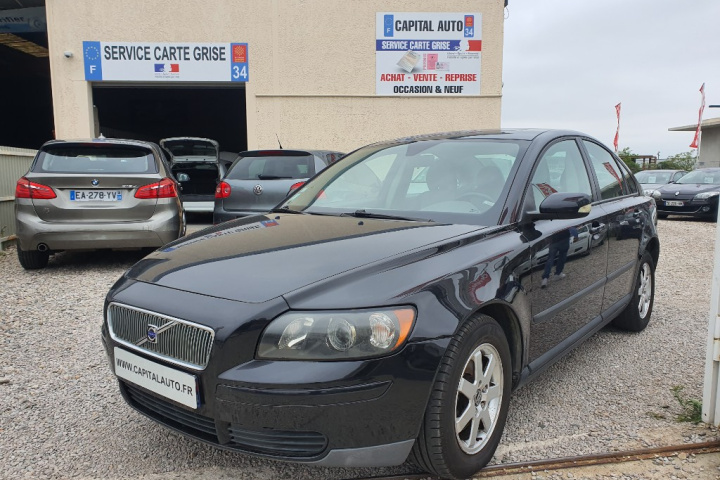 VOLVO S40