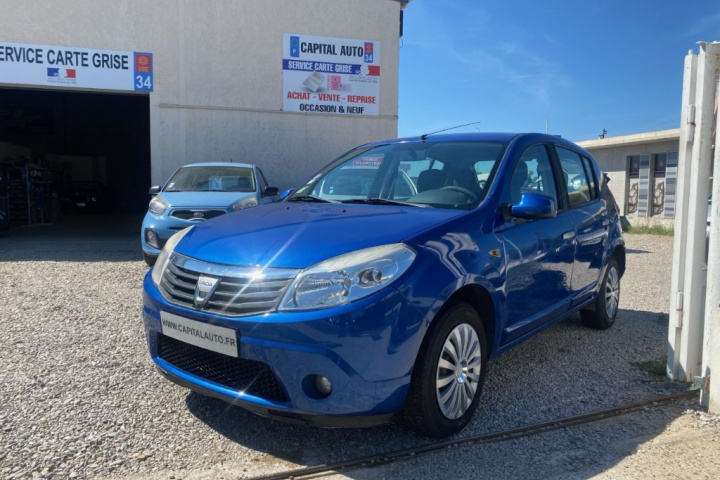 DACIA SANDERO