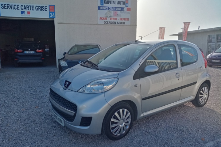 PEUGEOT 107