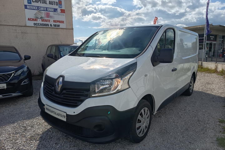RENAULT TRAFIC FOURGON