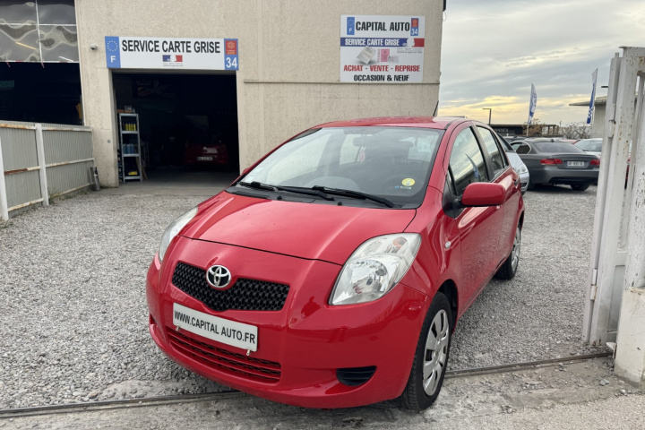 TOYOTA YARIS II